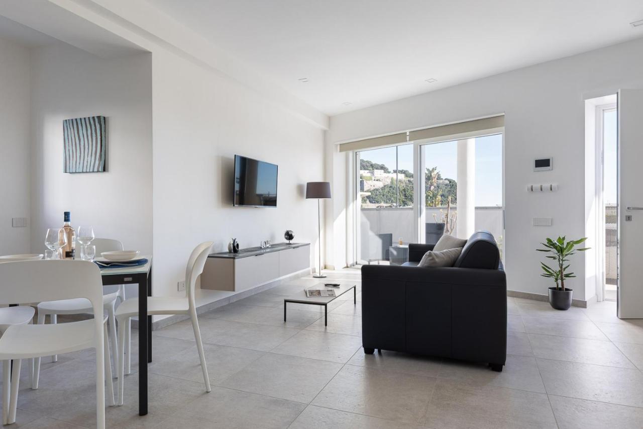 Oneweek Gaeta Suites And Apartments エクステリア 写真