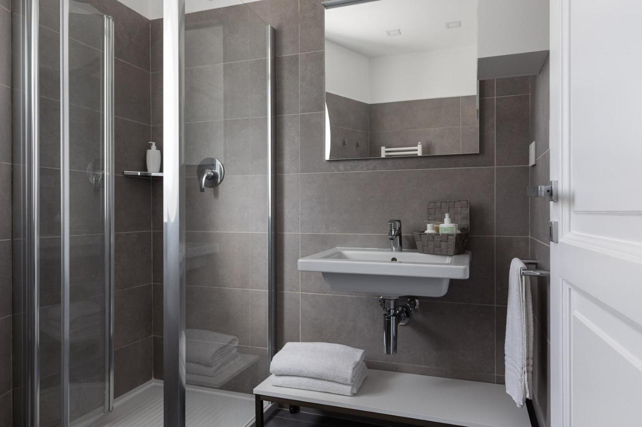 Oneweek Gaeta Suites And Apartments エクステリア 写真
