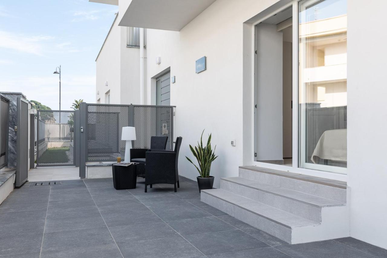 Oneweek Gaeta Suites And Apartments エクステリア 写真