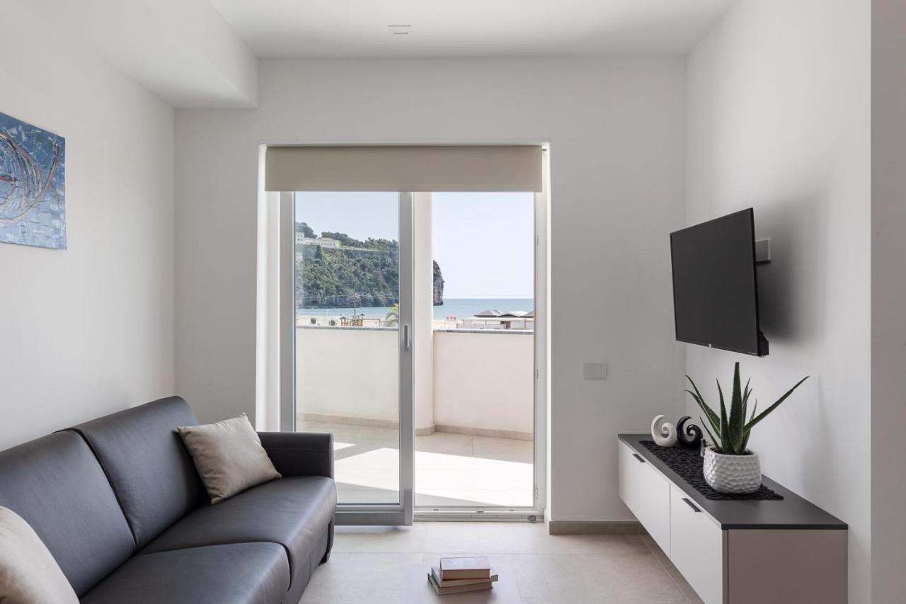 Oneweek Gaeta Suites And Apartments エクステリア 写真