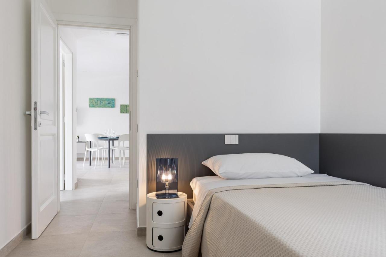 Oneweek Gaeta Suites And Apartments エクステリア 写真