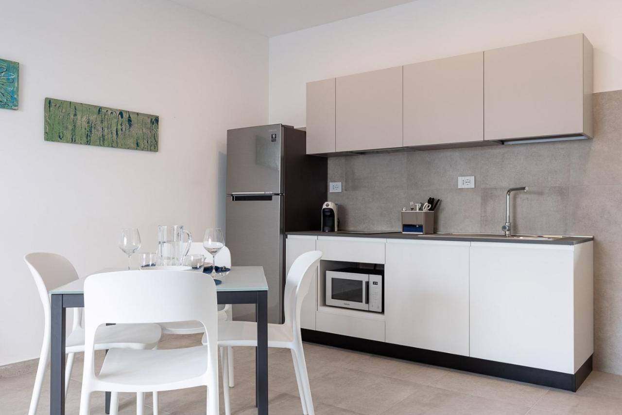 Oneweek Gaeta Suites And Apartments エクステリア 写真